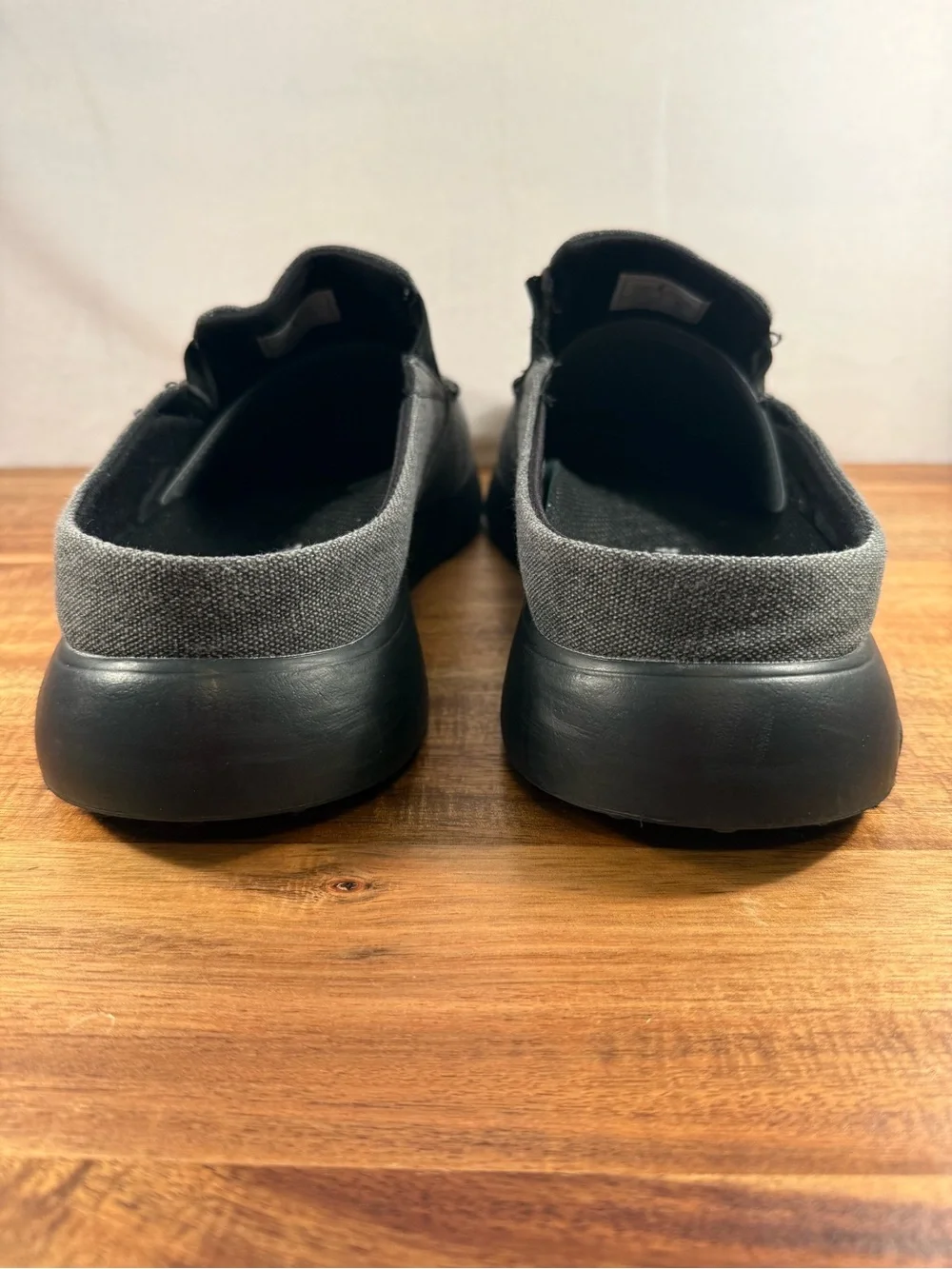 OrthoComfort Orthopedic Slip-on Loafers Grey Canvas Size 9.5 NWOT